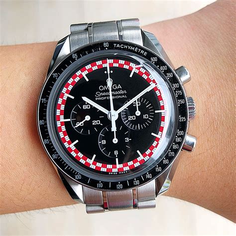 omega speedmaster tin